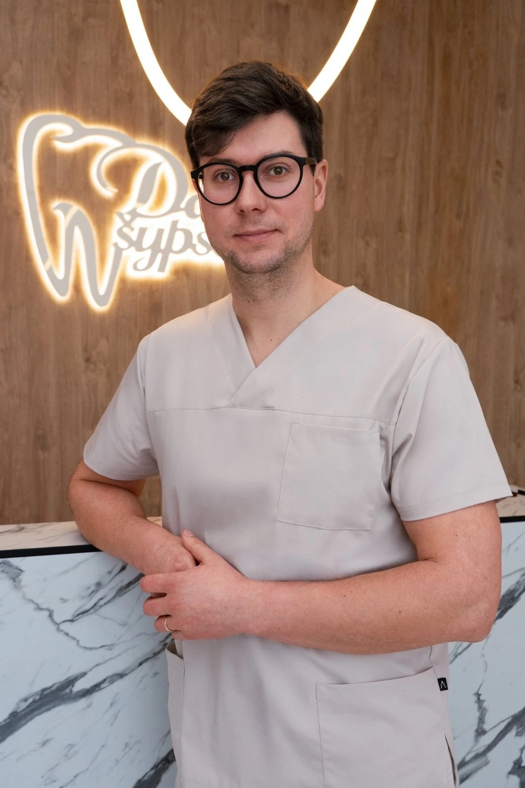 Gydytojas odontologas chirurgas Paulius Petravičius